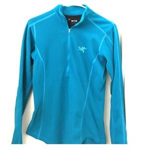 Arc'teryx quarter zip size small